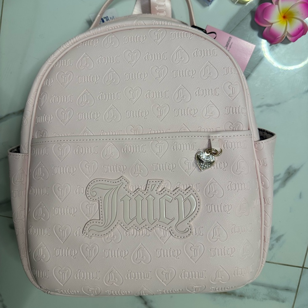Juicy couture backpack 🌸